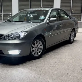 Toyota Camry 2005