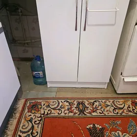 Кухонный стол
