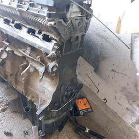 dwigatel bmw E34 2.5plita