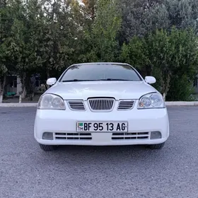 Daewoo Lacetti 2004