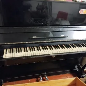 Pianino