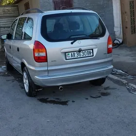 Opel Zafira 2002