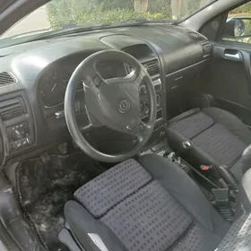 Opel Astra 1999