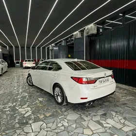 Lexus ES 2016