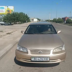 Toyota Camry 1997