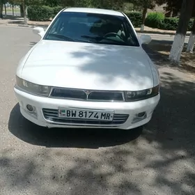 Mitsubishi Galant 1999