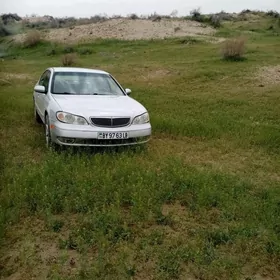 Nissan Maxima 2000