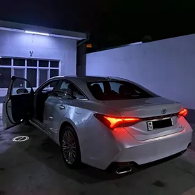 Toyota Avalon 2020