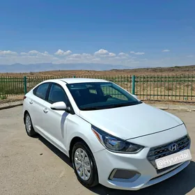 Hyundai Accent 2022