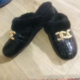 kowuš
