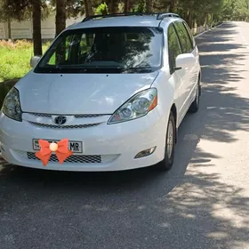 Toyota Sienna 2007
