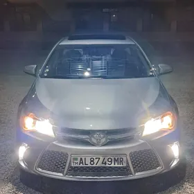 Toyota Camry 2016