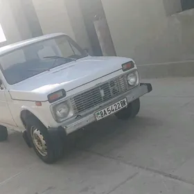 Lada Niva 1986