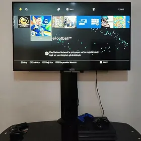 PS4 PRO 4K 1TB