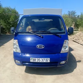 Kia Bongo 2004