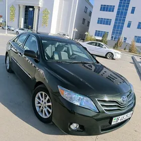 Toyota Camry 2010