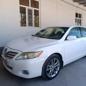 Toyota Camry 2010