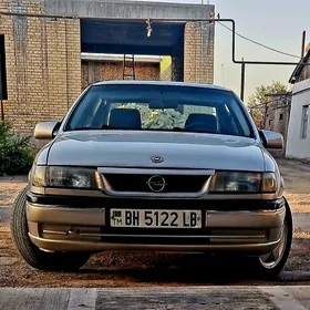 Opel Vectra 1992