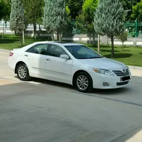 Toyota Camry 2010
