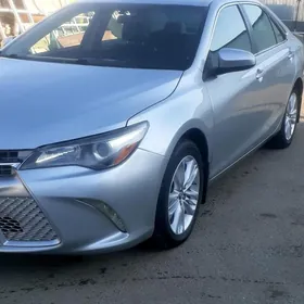 Toyota Camry 2017