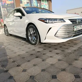 Toyota Avalon 2022