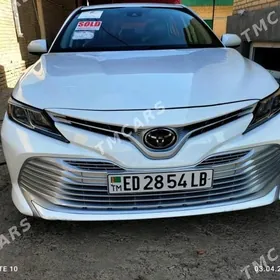 Toyota Camry 2020