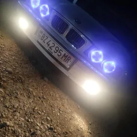 BMW 520 1989