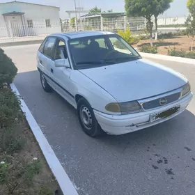 Opel Antara 1993