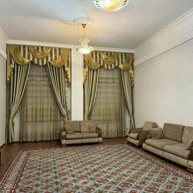 СДАЁТСЯ 3 КОМ ПО СОВЕТСКОЙ