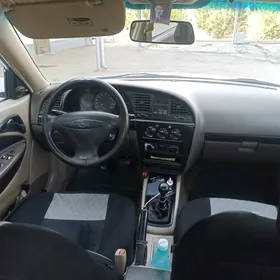 Daewoo Nubira 2001