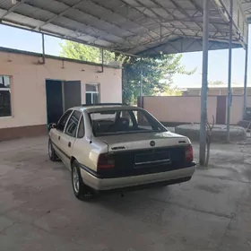 Opel Vectra 1993