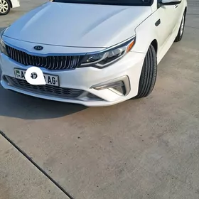 Kia Optima 2020