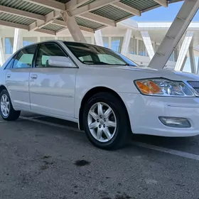 Toyota Avalon 2000