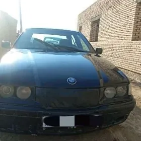 BMW 320 1992