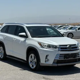 Toyota Highlander 2018