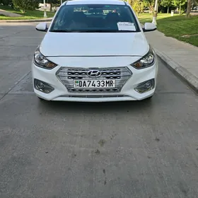 Hyundai Accent 2022