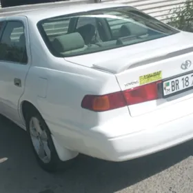 Toyota Camry 1999