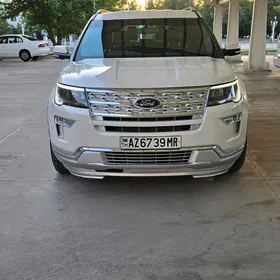 Ford Explorer 2018