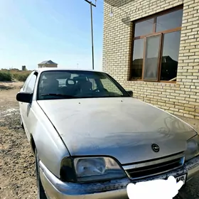 Opel Omega 1990