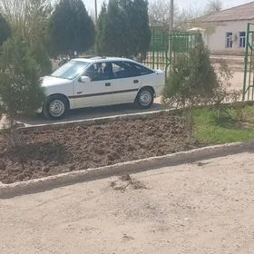 Opel Vectra 1989