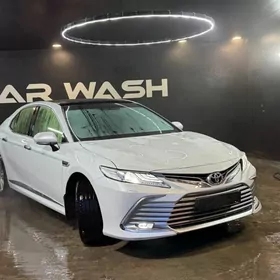 Toyota Camry 2022