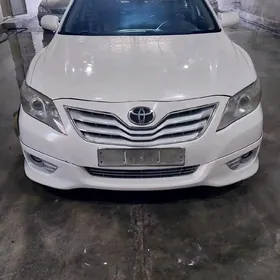 Toyota Camry 2010