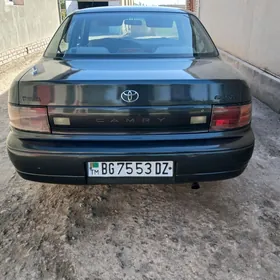 Toyota Camry 1993
