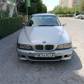BMW E39 1998