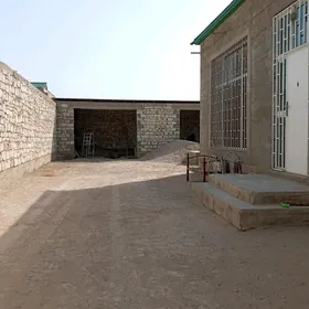 Akdaş satlyk jaý
