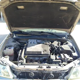 Toyota Avalon 2003
