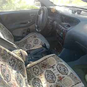 Daewoo Leganza 1998
