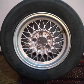 bmw diska 1ştuk 15 lik