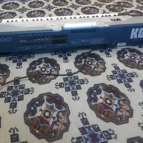 KORG PA800