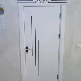İcki emdiýes gapylar